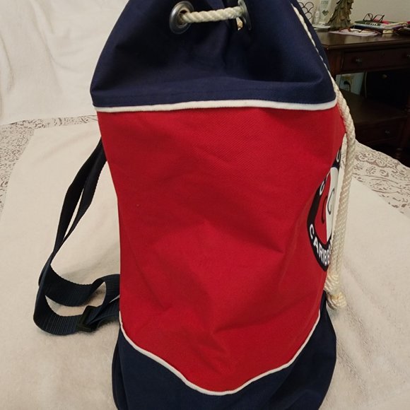 Stylish Artex vertical travel duffel bag in Cancun colors red & blue with straps - Picture 7 of 8